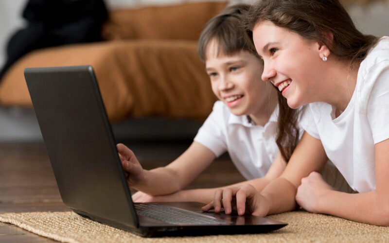 De nativos digitales a expertos en IA cómo iniciar a los niños en la inteligencia artificial